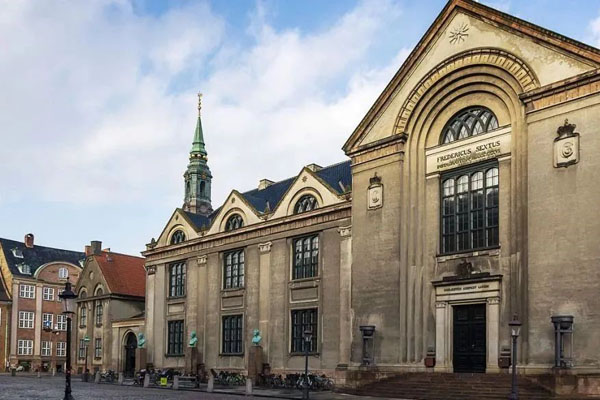 上海视觉艺术学院留学