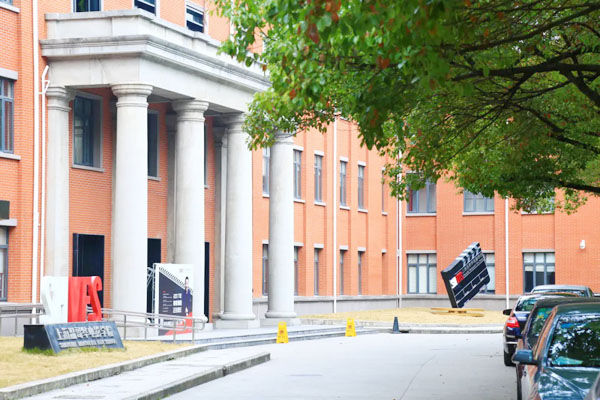 2025年上海温哥华电影学院国际本科2+2招生简章