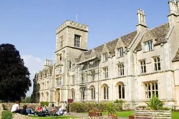 东莞理工学院国际本科