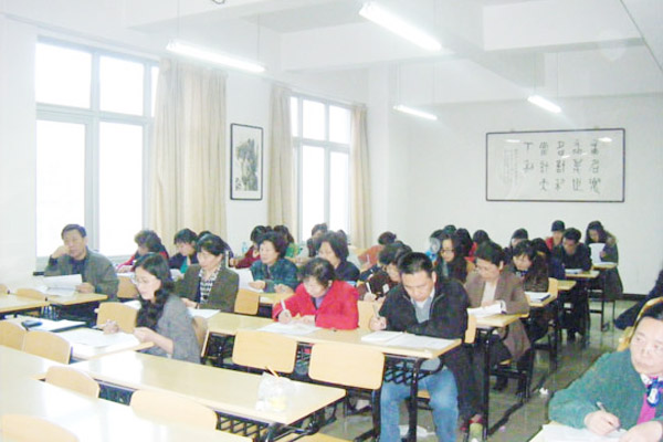 中国人民大学SQA国际本科正规吗？