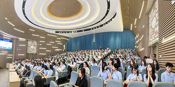 上海外国语大学国际本科（松江校区）2025级新生